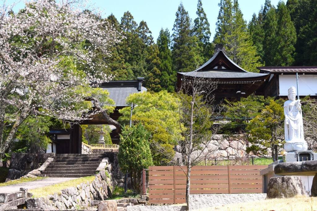 Atagoya Villa Takajama Kültér fotó